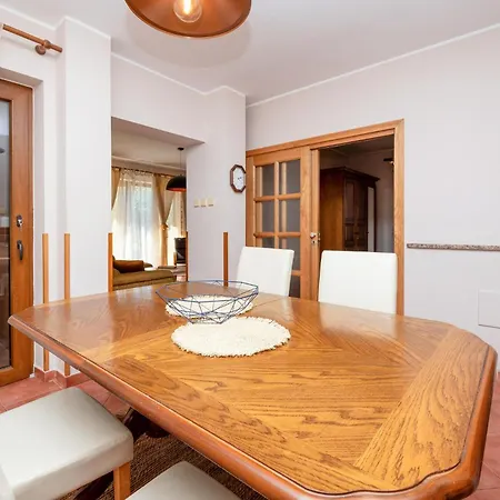 Stunning In With Kitchen Апартаменты *
