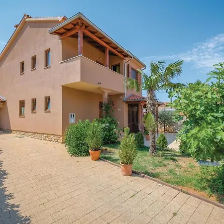 Stunning In With Kitchen Appartement *