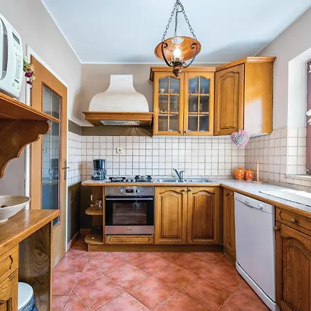 Stunning In With Kitchen * Rovinj
