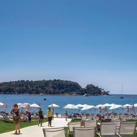 Stunning In With Kitchen Rovinj